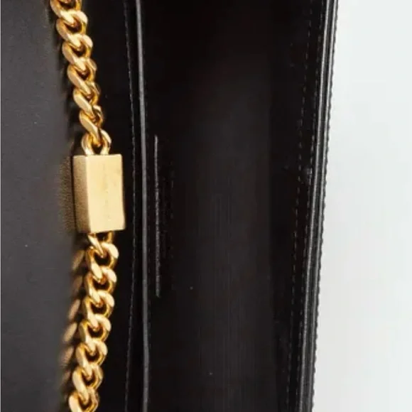 Saint Laurent Monogram Logo Kate Glitter Patent Leather
Crossbody Chain Bag - Picture 10 of 12